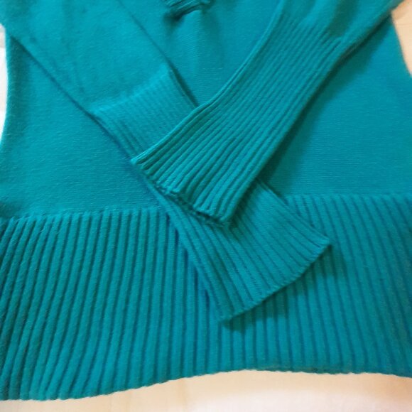 Dream Hooded Sweater Turquoise Blue Size Medium - Picture 4 of 5